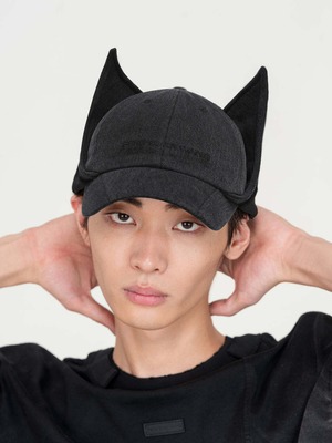 【26AW | MEN】Feng Chen Wang フェンチェンワン / キャップ / WASHED-DENIM CAT-EAR CAP　FUF22AC24