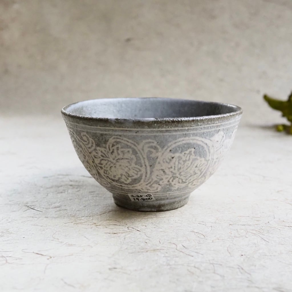 茶碗(象嵌) 楽天市場】骨董○献上唐津象嵌花文茶碗○唐津焼 / 金継あり | 江戸中期