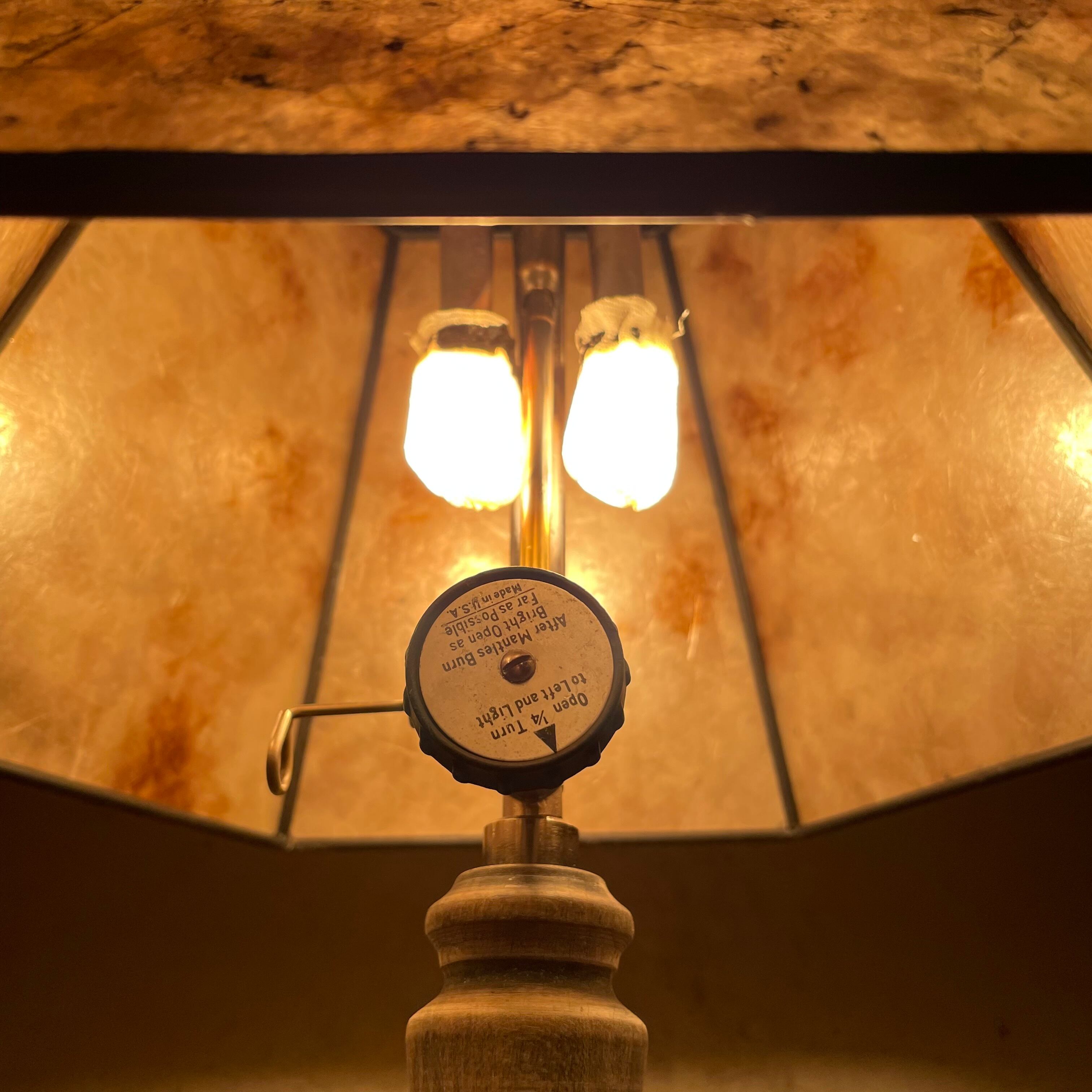 SP》コールマン 143 ビンテージ テーブルランプ ベージュ系