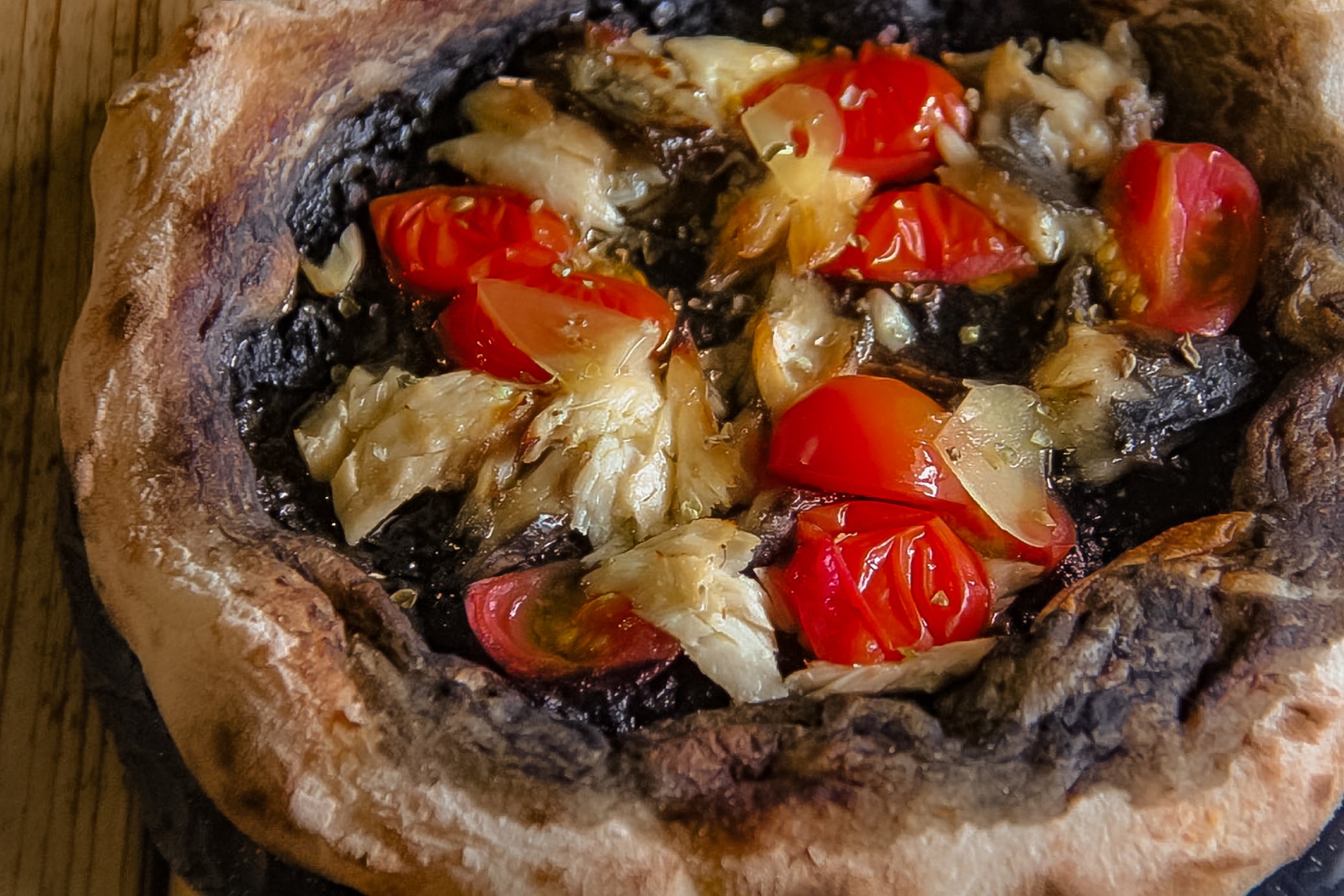 ブラック・サバス | 薪窯焼きPIZZAとナチュラルワイン Pitatti(ピタッティ)