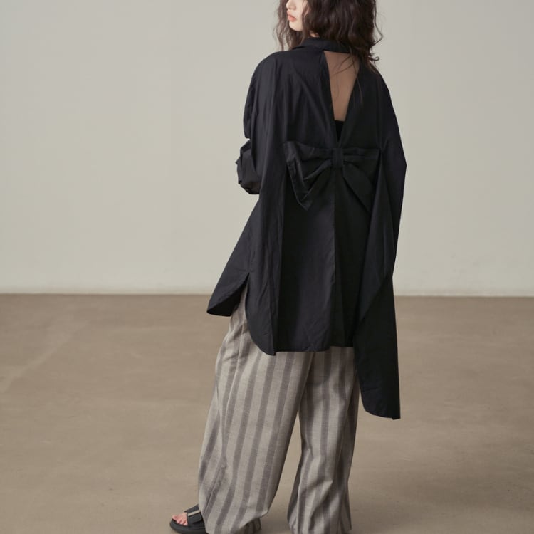 背中リボン×カットアウトデザインゆったりシルエット長袖シャツブラウス ◆2col R30059