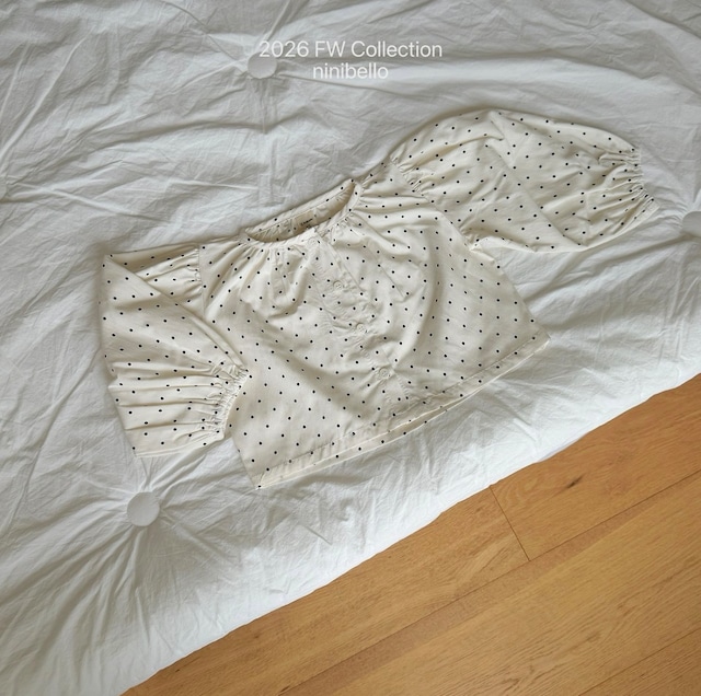【即納】ninibello / Hazel puff blouse