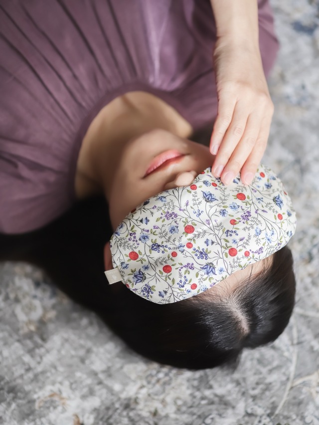 【玄米ハーブカイロ】栽培中農薬や肥料を使わず育てたハーブ使用／Fruits ofNoel柄 選べるハーブ カバー付