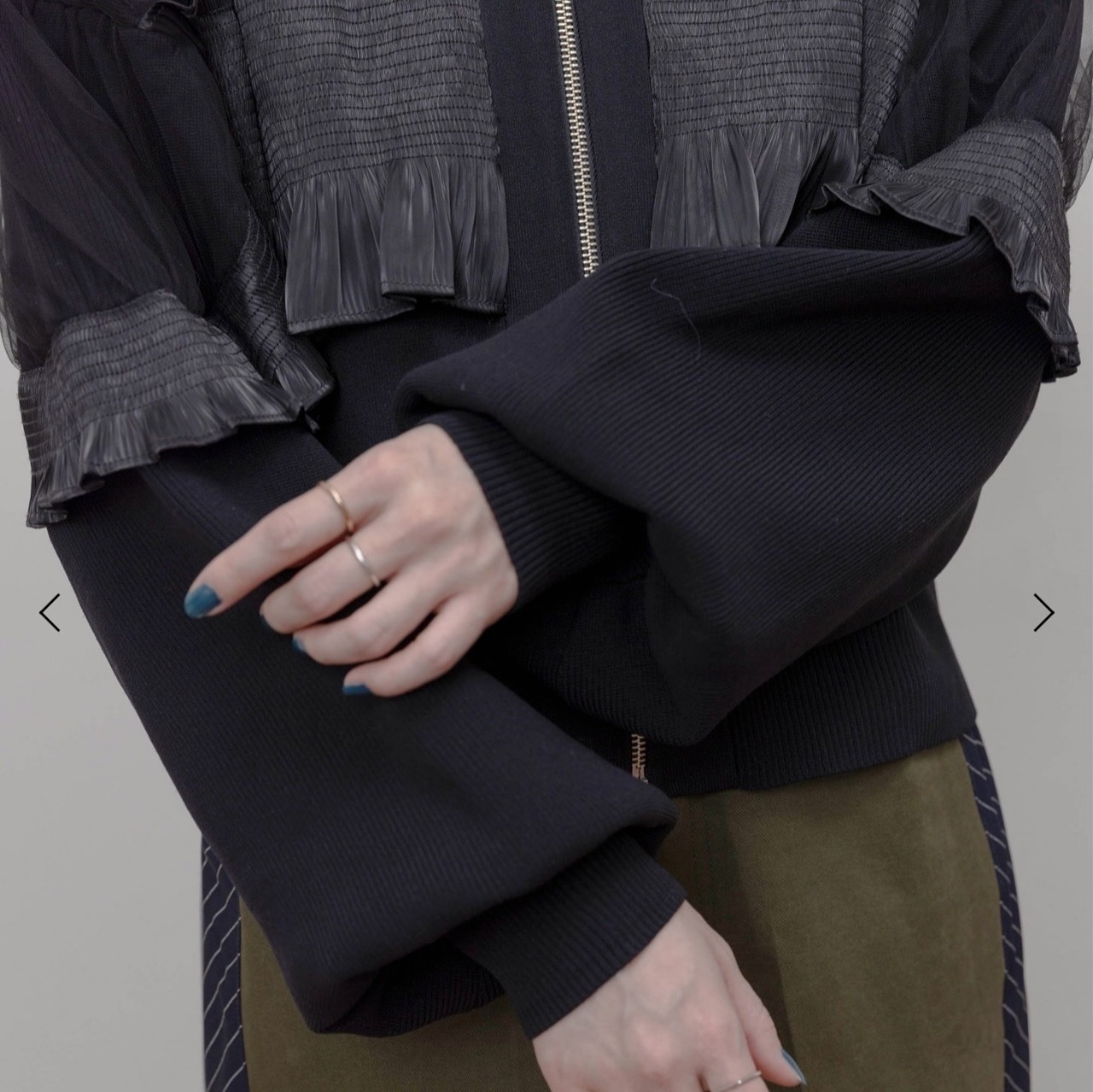 エイミーロウ　eimeelaw　Eimee Law　シャーリングフリルニットブルゾン