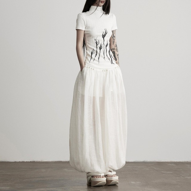 Abstract hand embroidery tee C1539