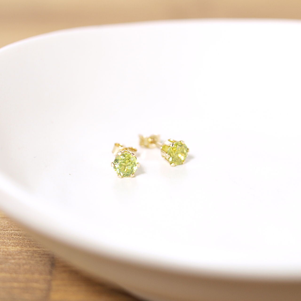 限定】スフェーンK14GFスタッドピアス | Natural Style