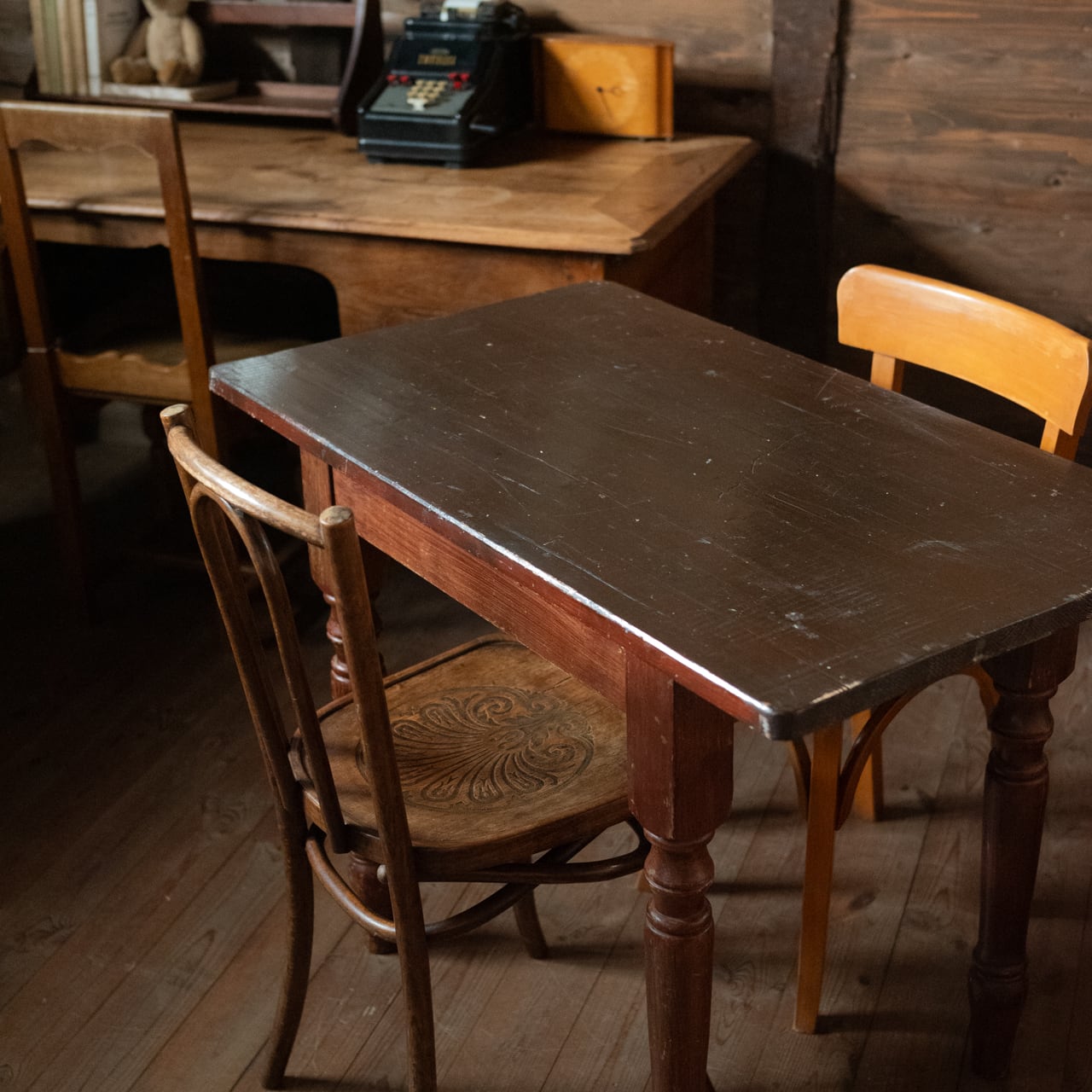 Table / テーブル〈 ダイニングテーブル・机・作業台・デスク・店舗