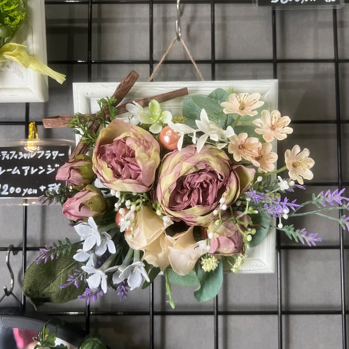 177c0e3df9f08a2a3bbc970477315f