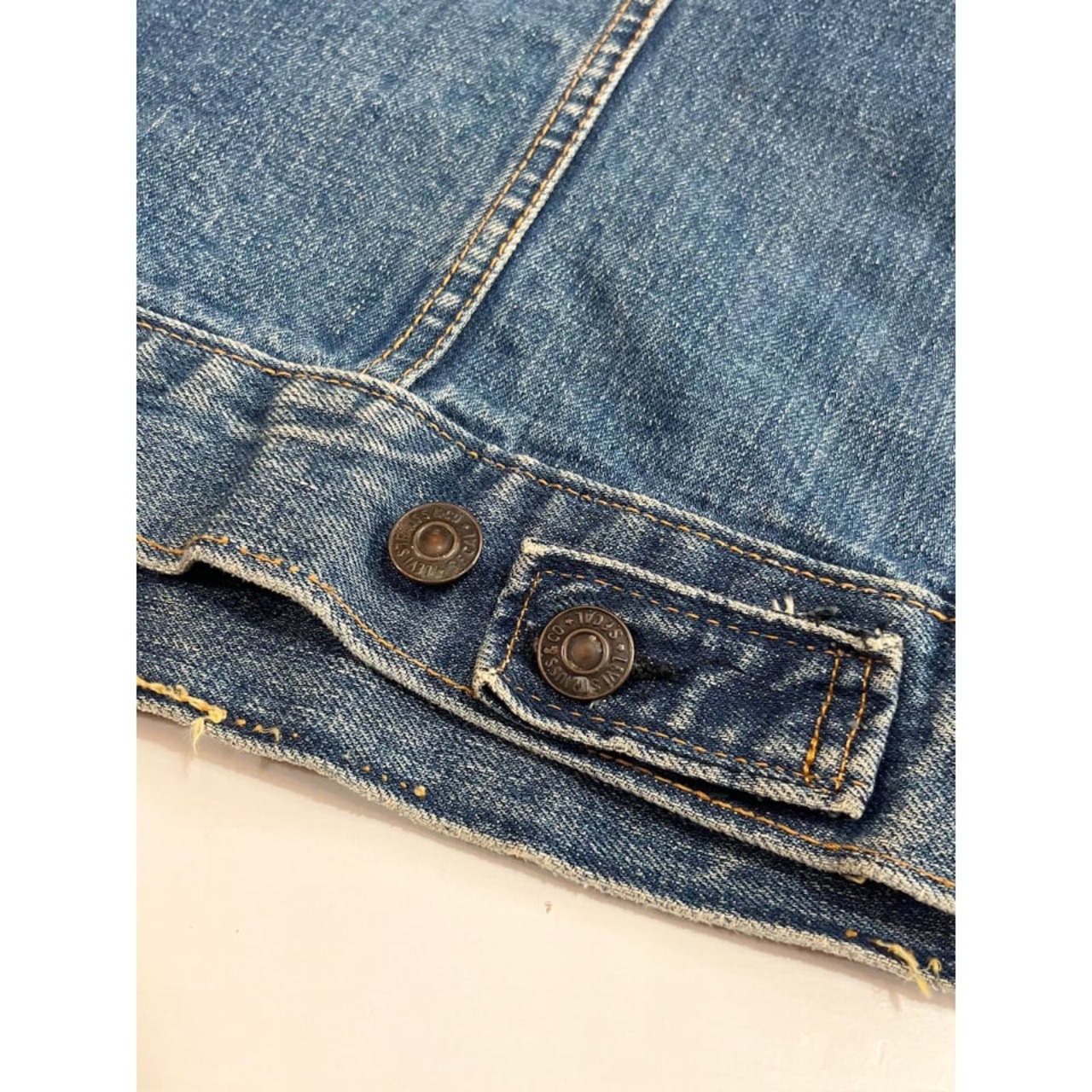 70s Levi’s 71205 "BIG E" DENIM JACKET Size 42程