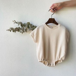 ベビー 夏新作 綿100% ワッフル 半袖ロンパース