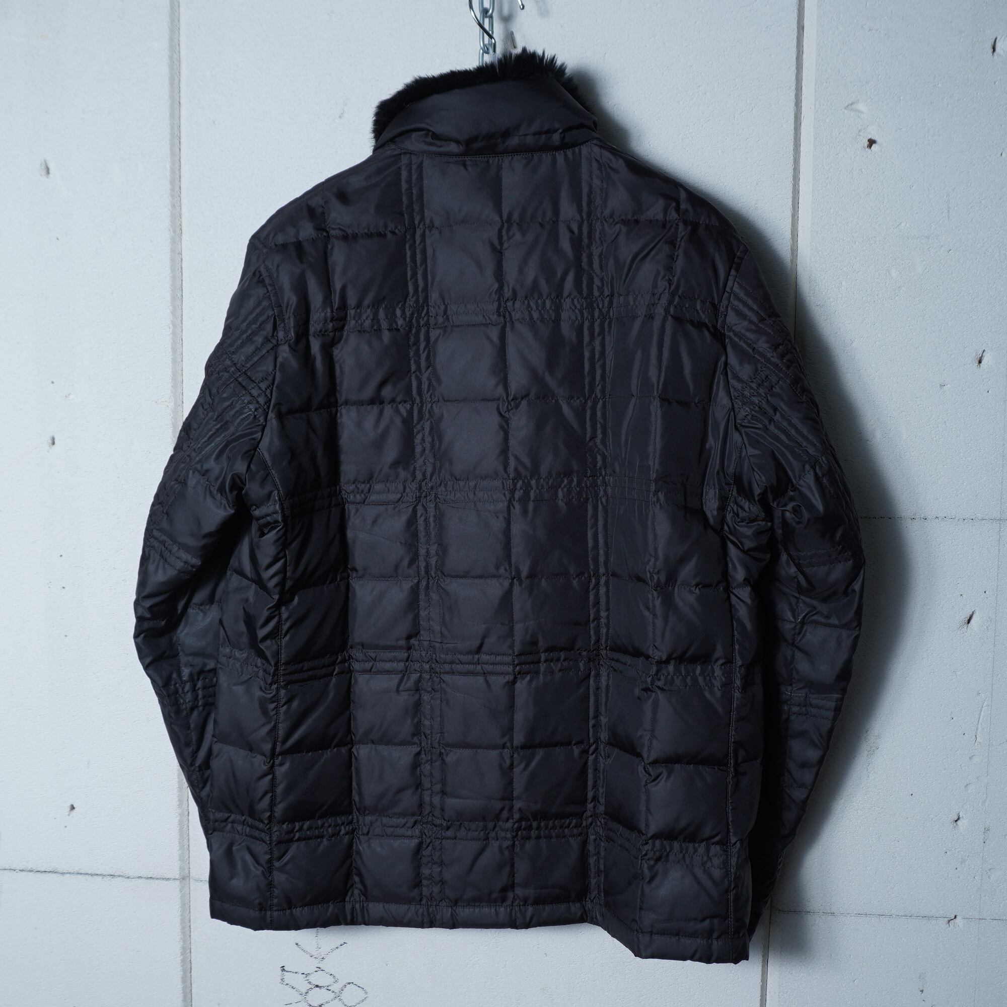 BURBERRY】バーバリー ロゴジップ・ラビットファーキルティング