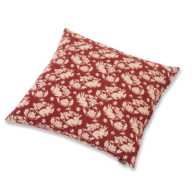 柄おぼろ　小座布団（カバーのみ）野兎　EE（えんじ）45×45（クッション対応）