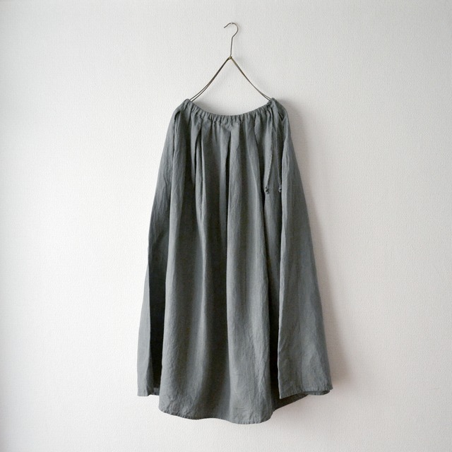 Lithuanian linen tuck gather skirt／new light weight linen〈moss gray〉