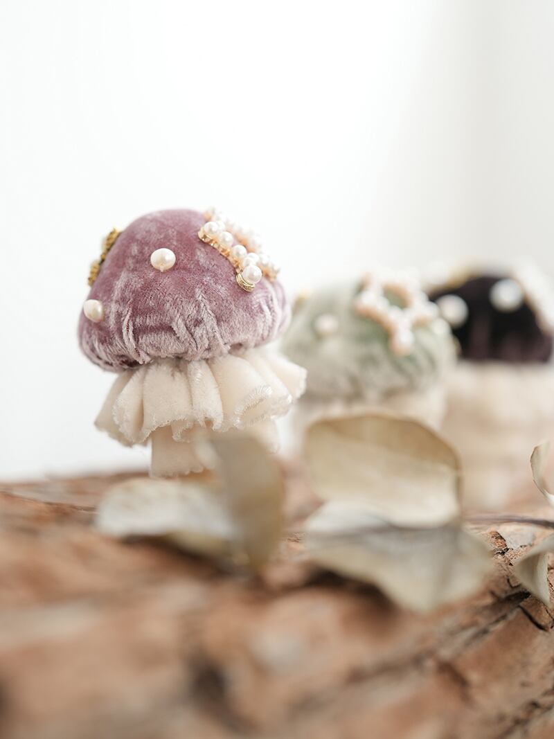 魔女の庭 きのこブローチ | HoshibakoWorks