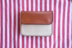 《即納》middle wallet【brown × off white】