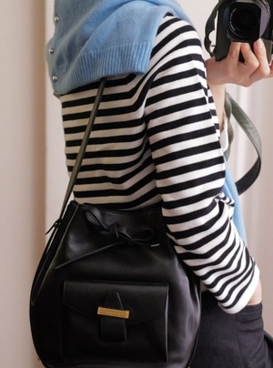 leather drawstring pouch bag black