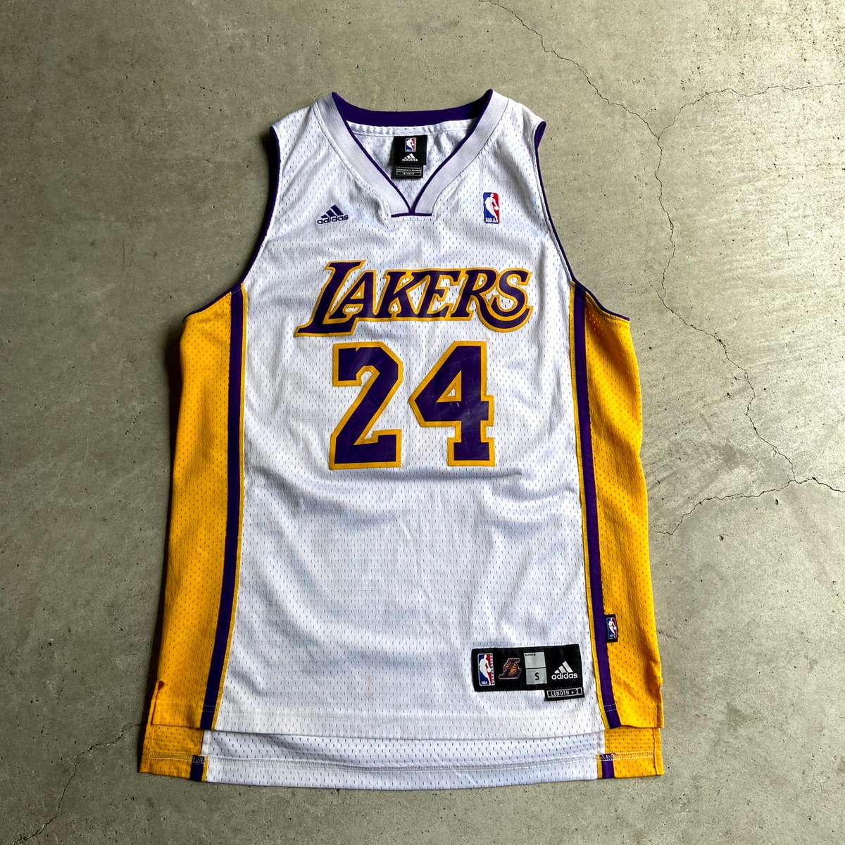 デッドストック KOBE かわいらしく ゲームシャツ NIKE コービー 