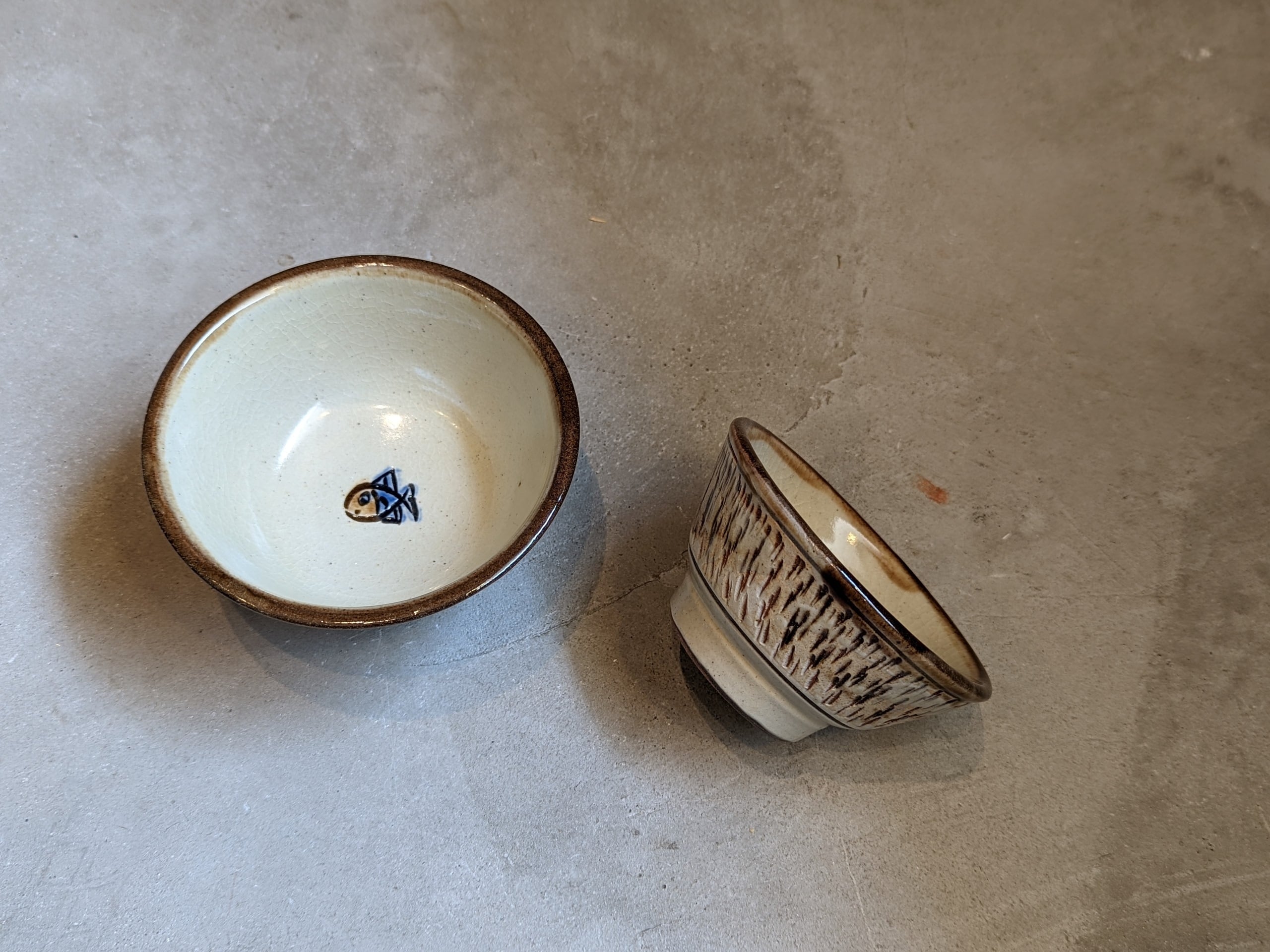 やちむん マカイ4寸（飛鉋魚紋） | ノモ陶器製作所 | inoya | Basic