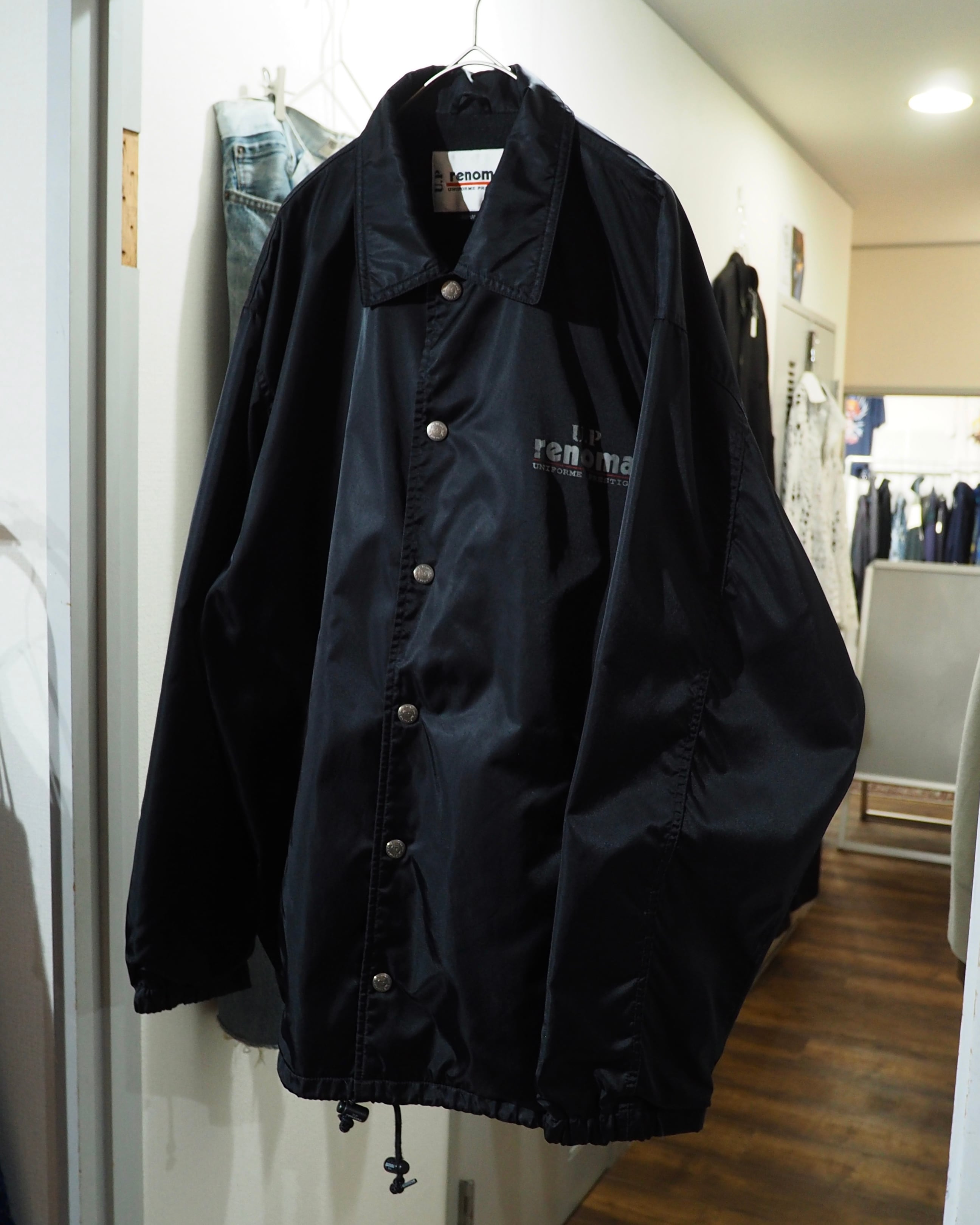 1990s " U.P renoma " Black Shiny Logo Printed Vintage Nylon Coach Jacket