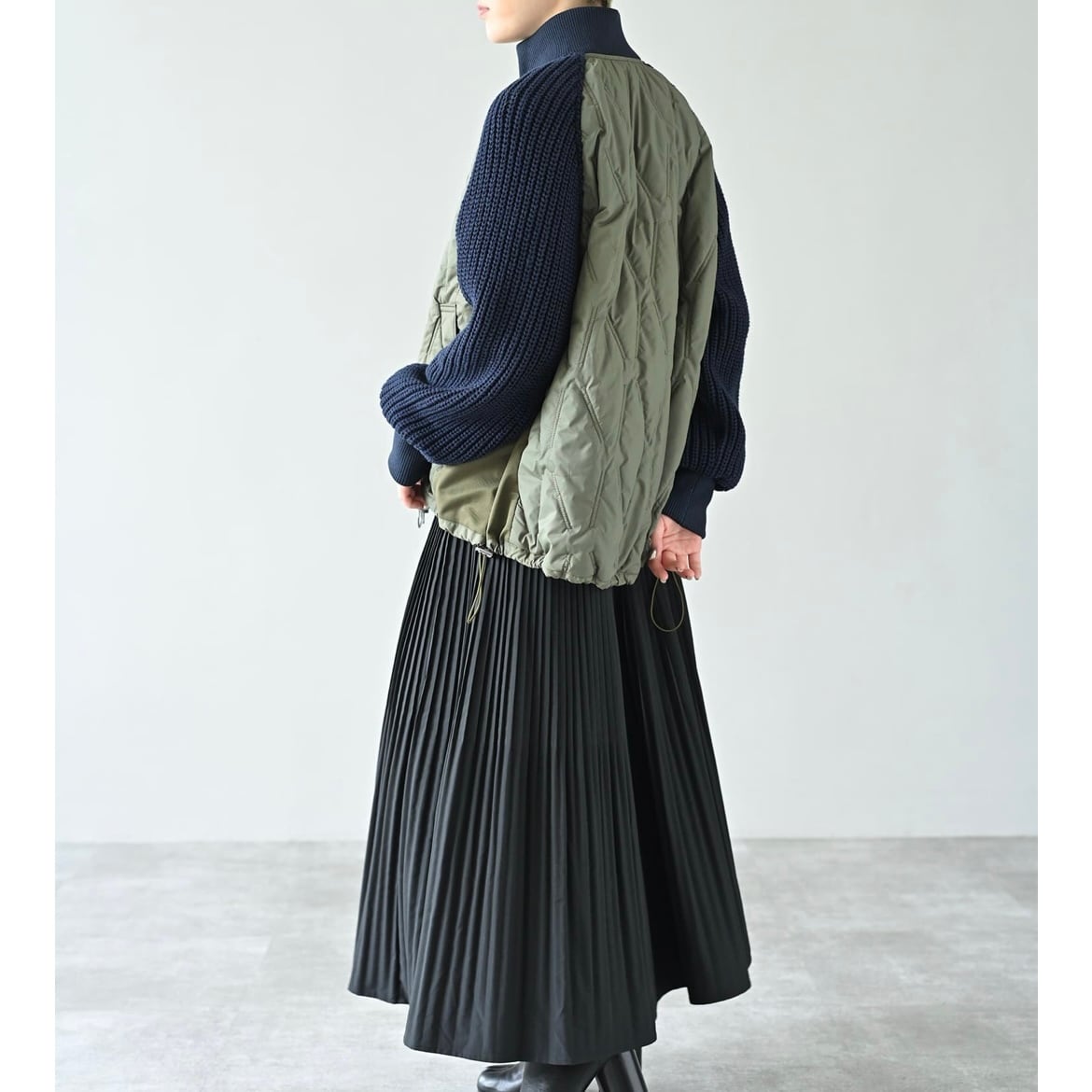 HERENCIA 】Quilted knit docking short coat | valance 福井