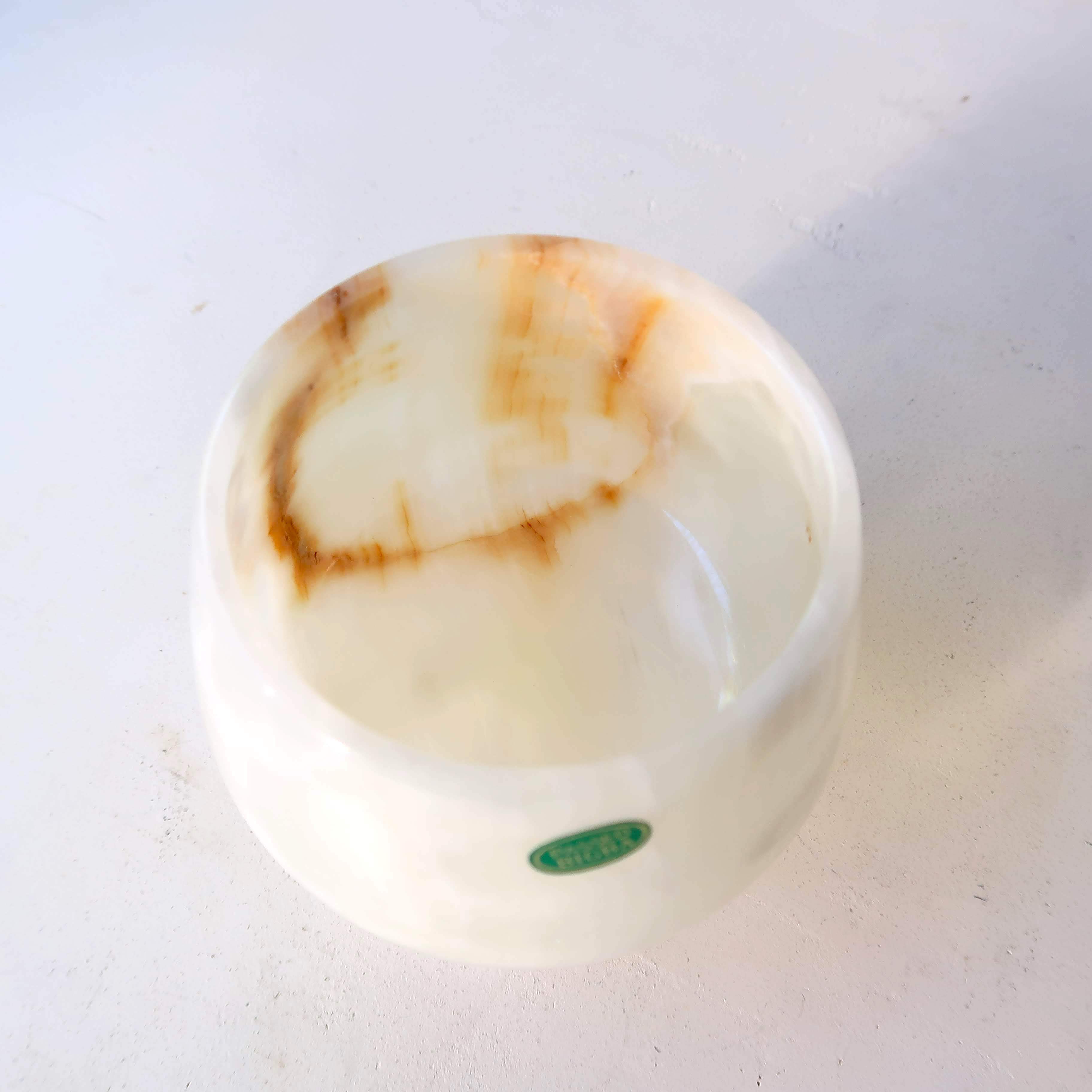 白い石のゴブレット | SUISUI