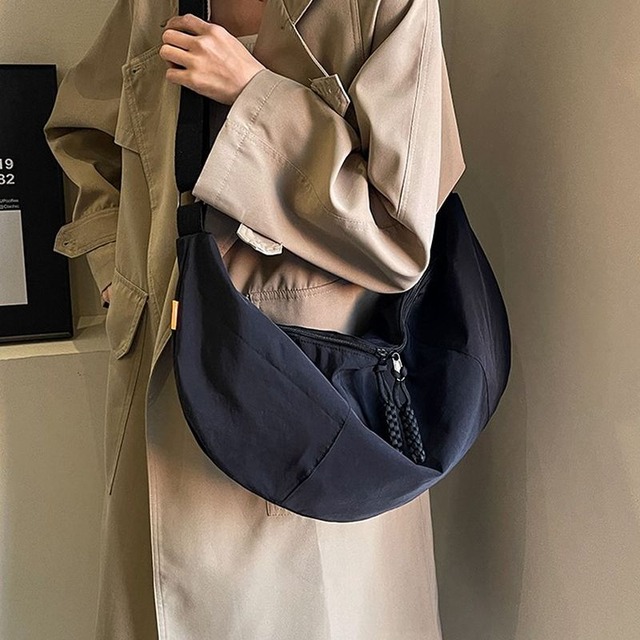 ソフトショルダーボディバッグ　201244