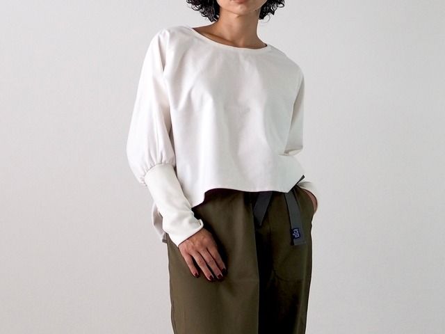 暖かリブ付き起毛トップス／オフホワイト