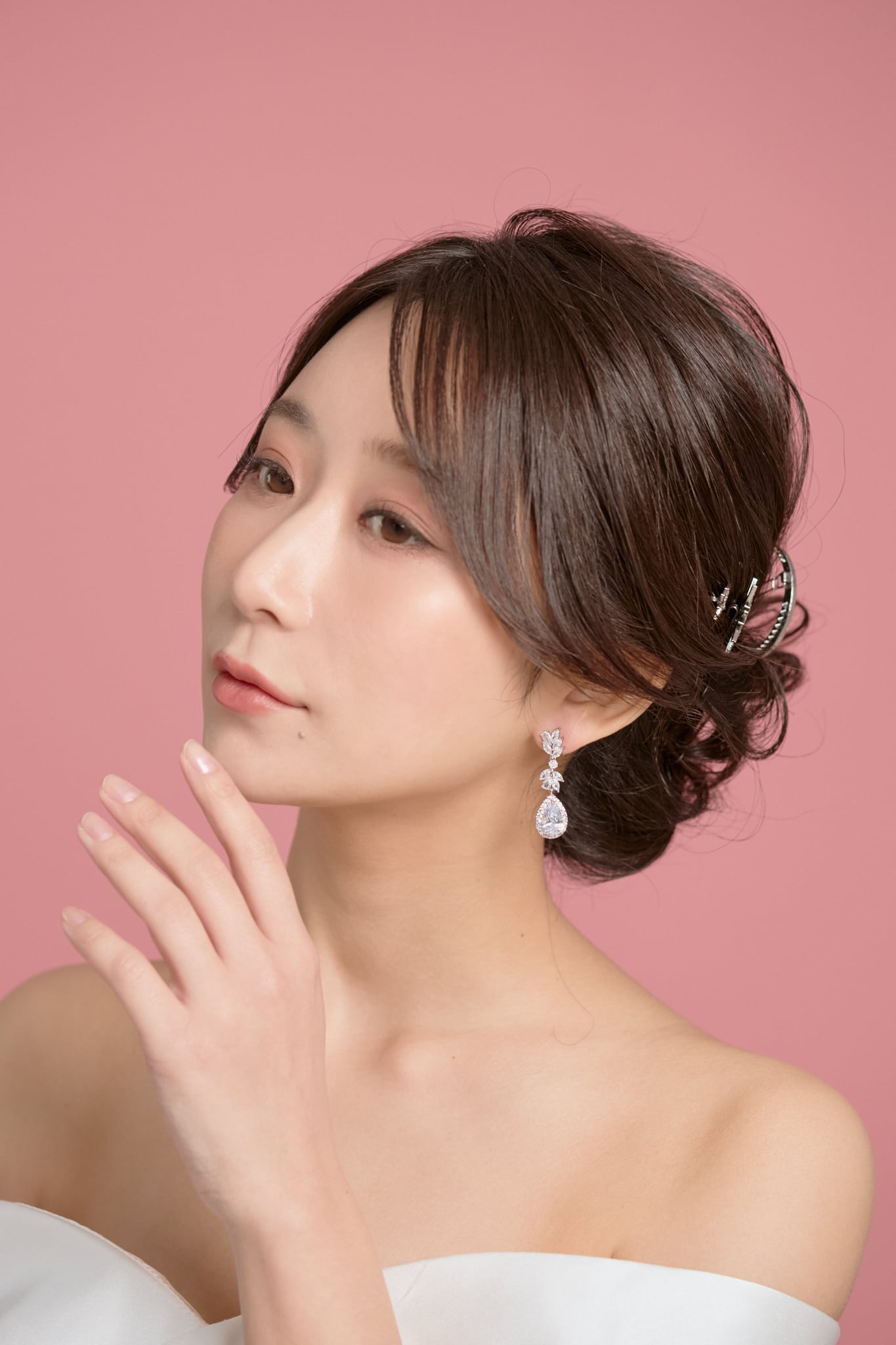 E-126 キュービックジルコニア Pear Shapeピアス | ウェディング