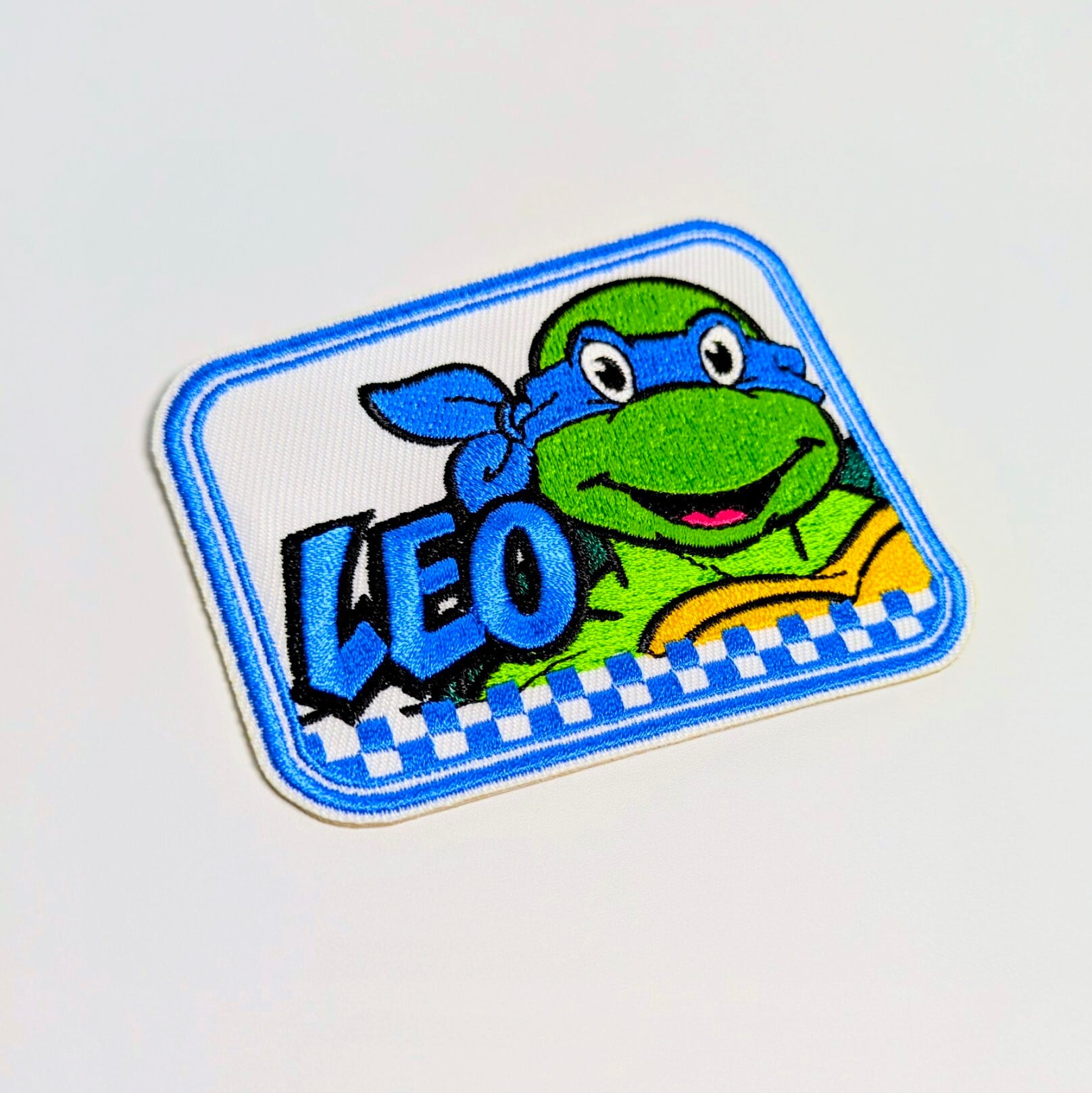 送料無料！ ★刺繍アイロンワッペン★【 Teenage Mutant Ninja Turtles (  ティーンエイジ ミュータント ニンジャ タートルズ )  】 〚アメリカン雑貨 アメトイ〛