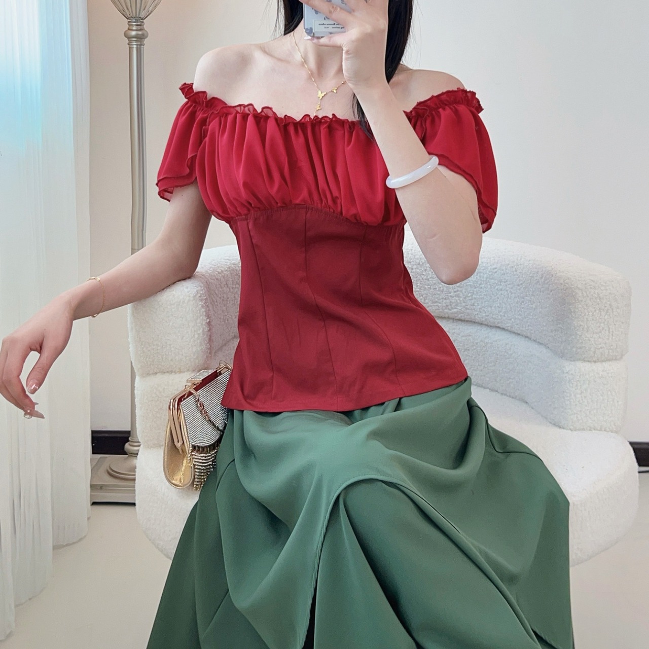 ダークスター 　オフショルダートップス　M24380