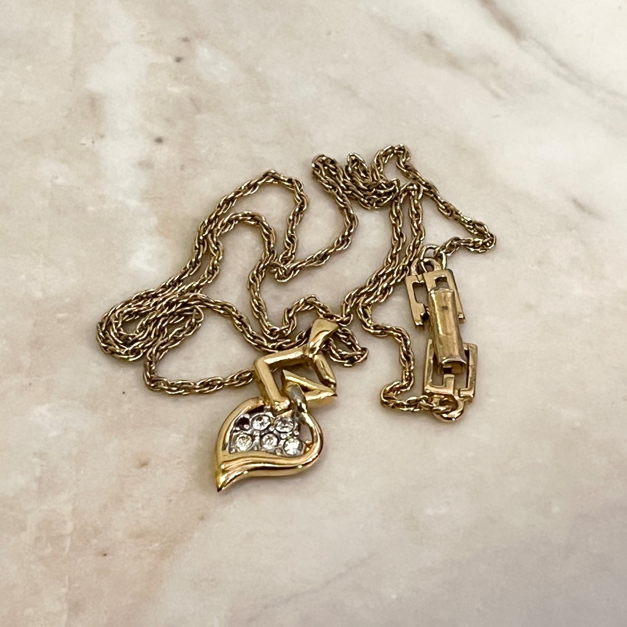 GIVENCHY " G " pendant necklace set with rhinestone