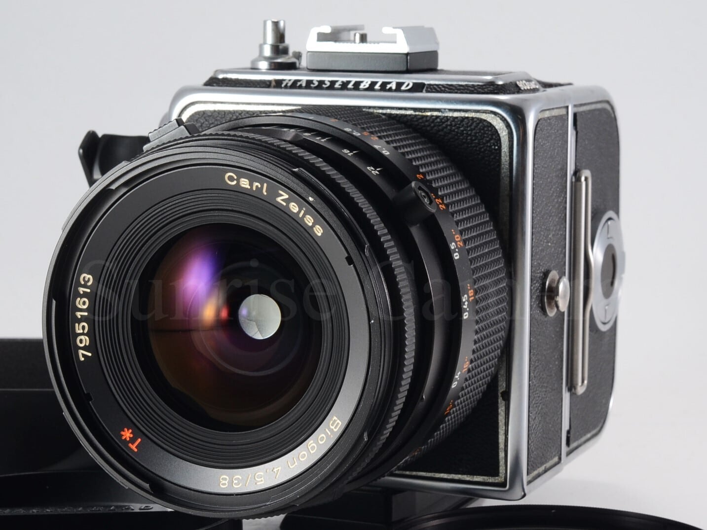 ハッセルブラッド903SWC Carl Zeiss 38ｍｍ F4.5 ＋A12 Hasselblad 903SWC / Carl Zeiss T* Biogon 38mm F4.5 A12