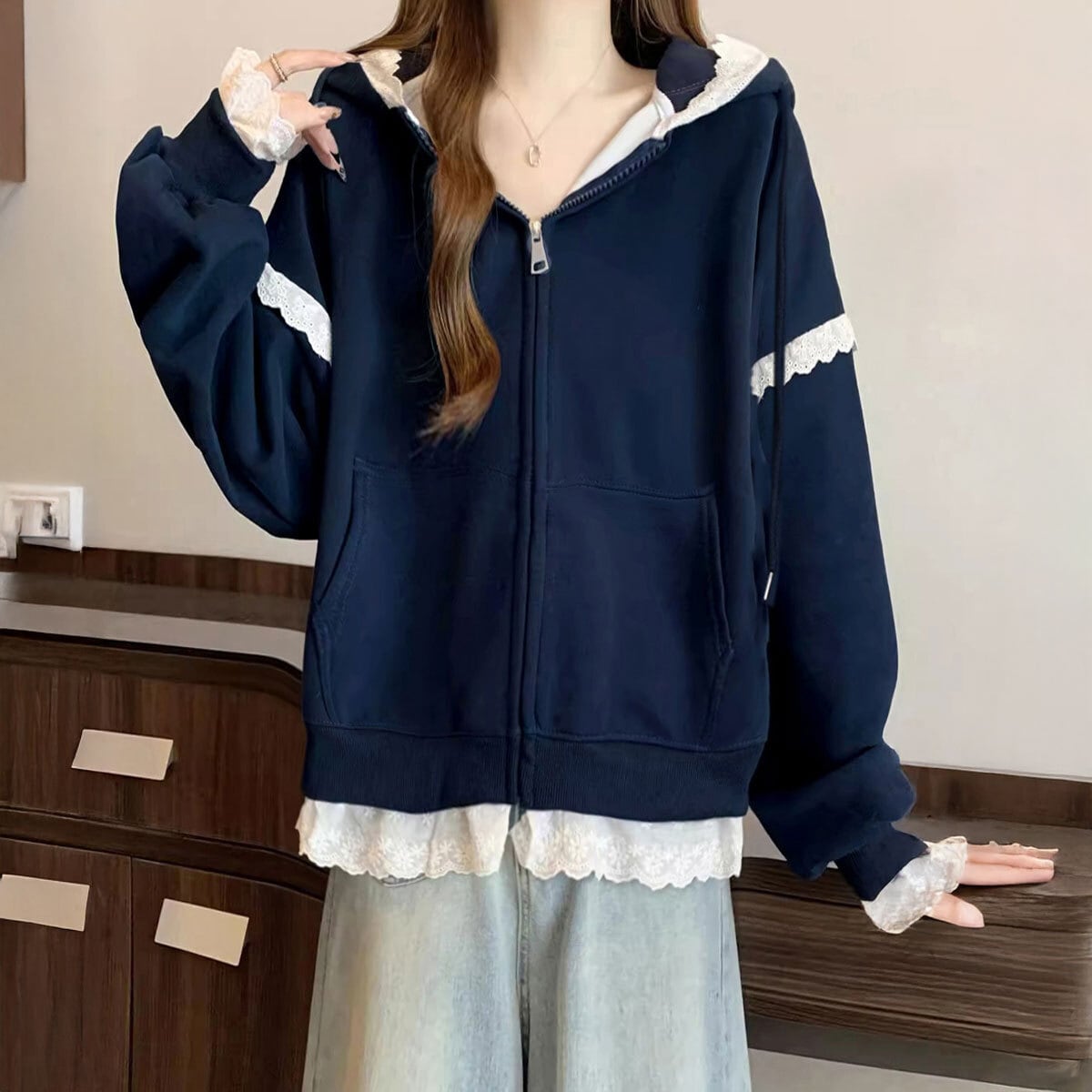 スウェット パーカー ジップアップ レディース 春秋冬 韓国 ストリート アメカジ おしゃれ 大人 カジュアル レース切り替え 羽織り トップス 裾レース ゆったり 大人可愛い 大人女子