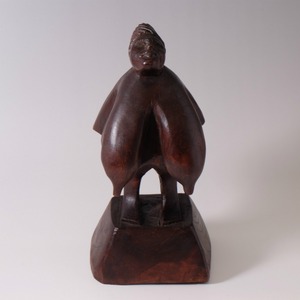 アフリカ部族の木彫り　ヴィーナス土偶のような裸婦像　S5019
