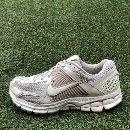 NIKE Zoom Vomero 5  ナイキ ズームボメロ5 HC336