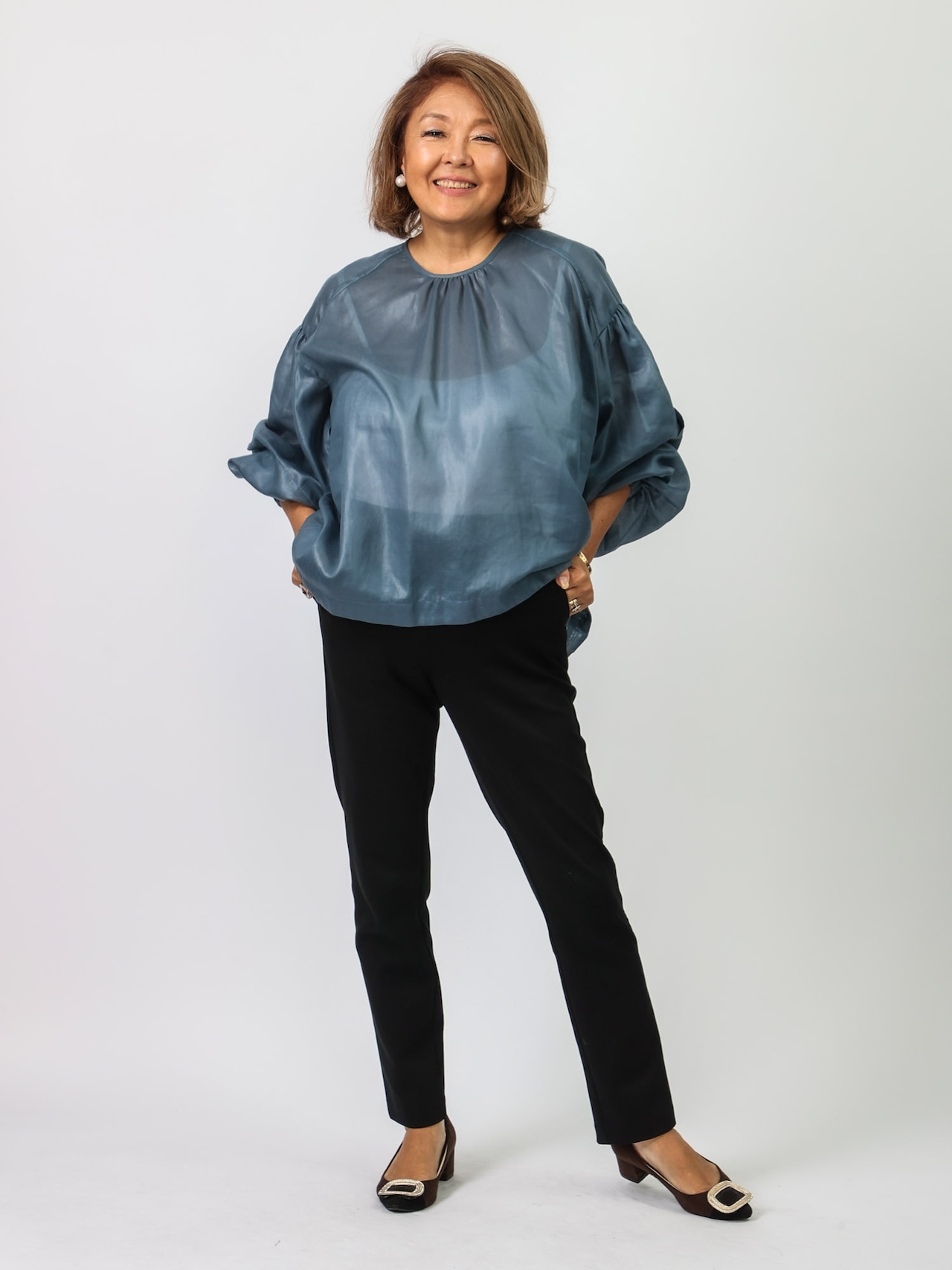 BEATRICE(シアーオーガンジーボリュームブラウス)