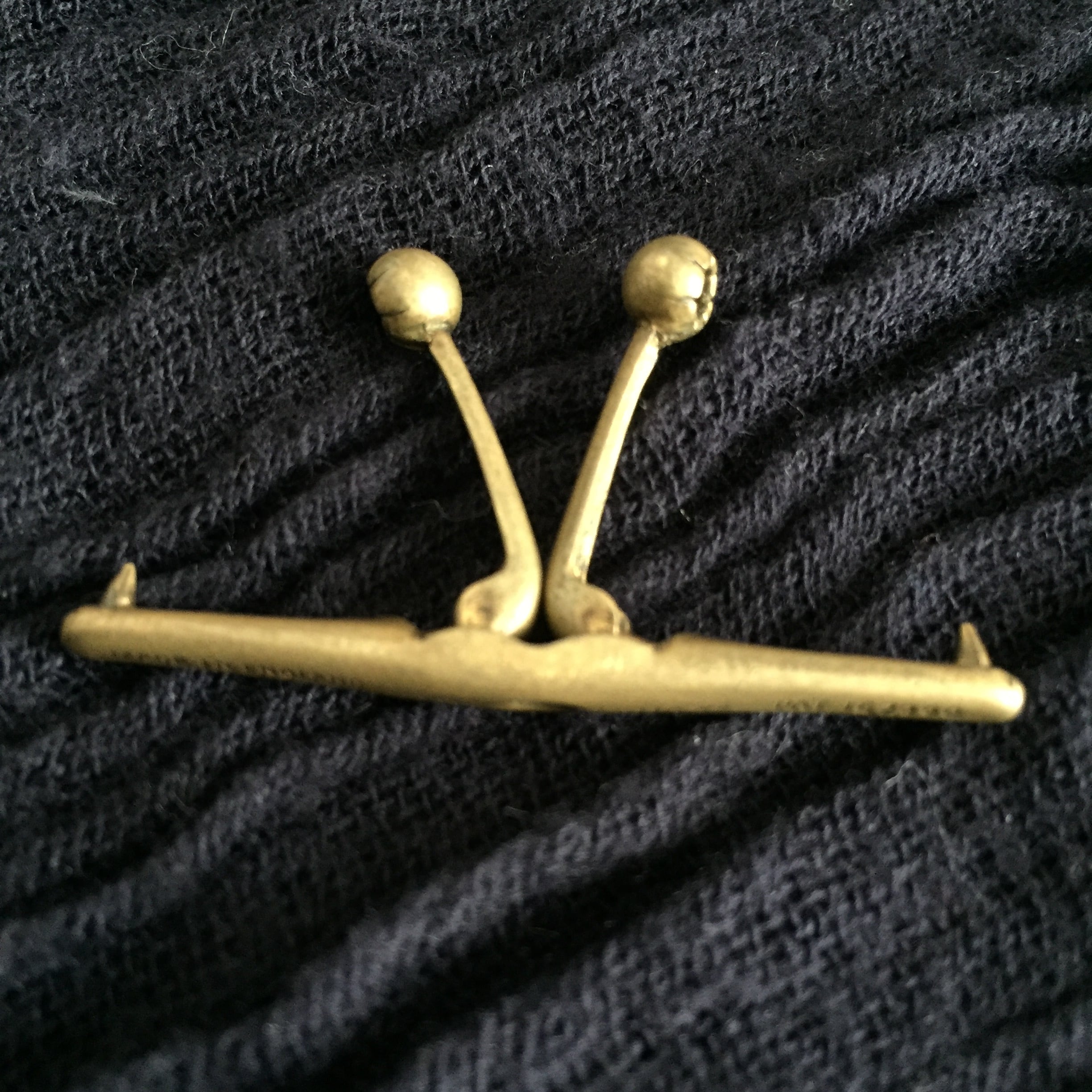 Antique English Collar Clip | Antico