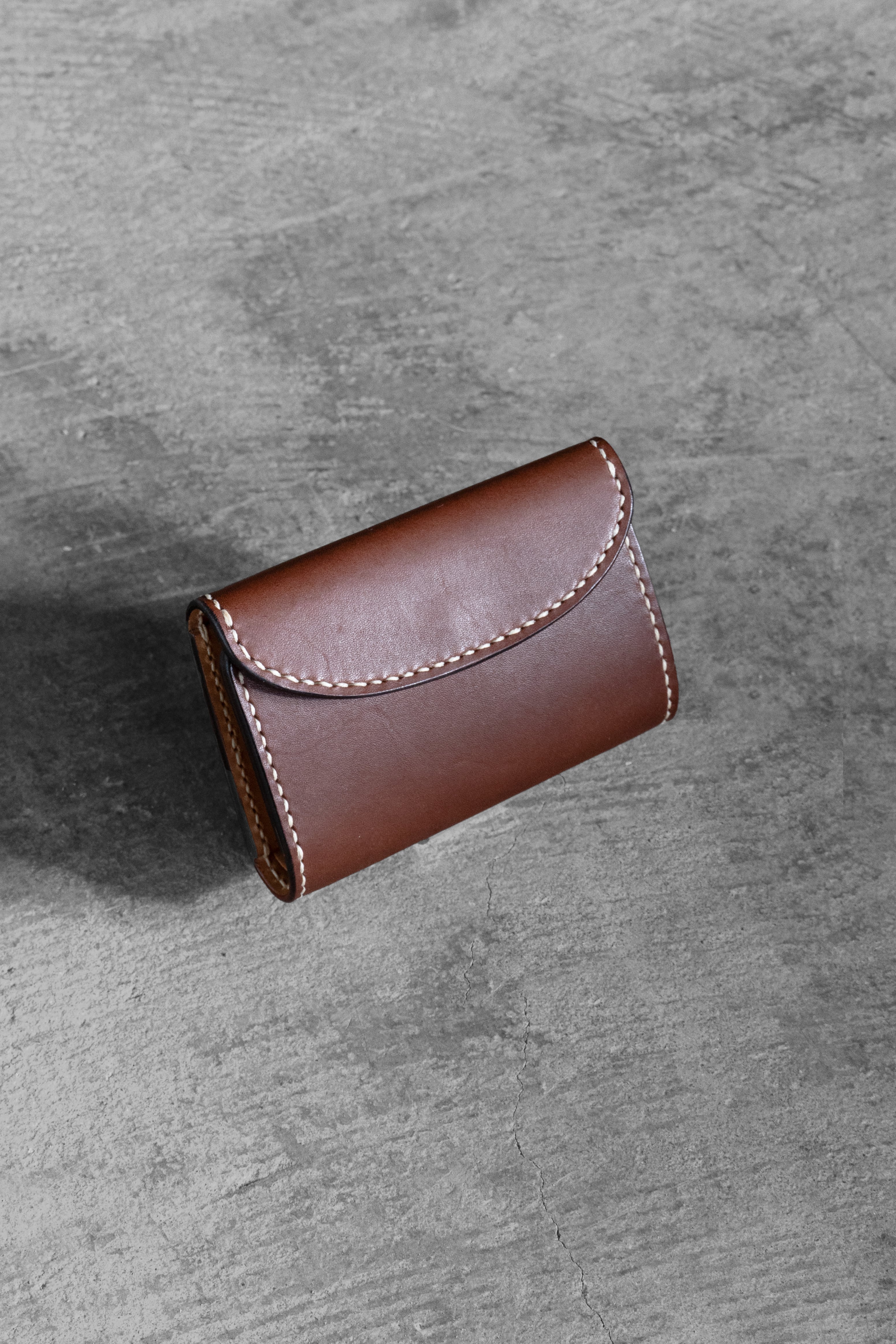 Middle wallet / Oil【送料無料】 | 高級皮革ならminca｜栃木レザーの