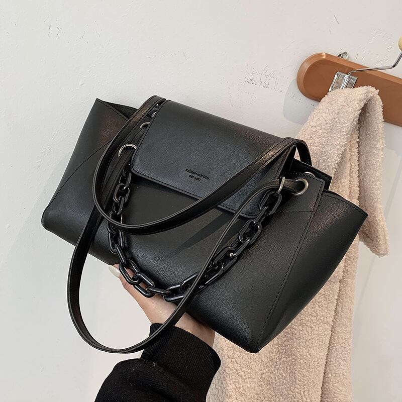 レッドスタンダードオータムウィンターショルダーバッグ レトロ 秋物 冬物 メッセンジャーバッグ 手作りハンドバック96003009536