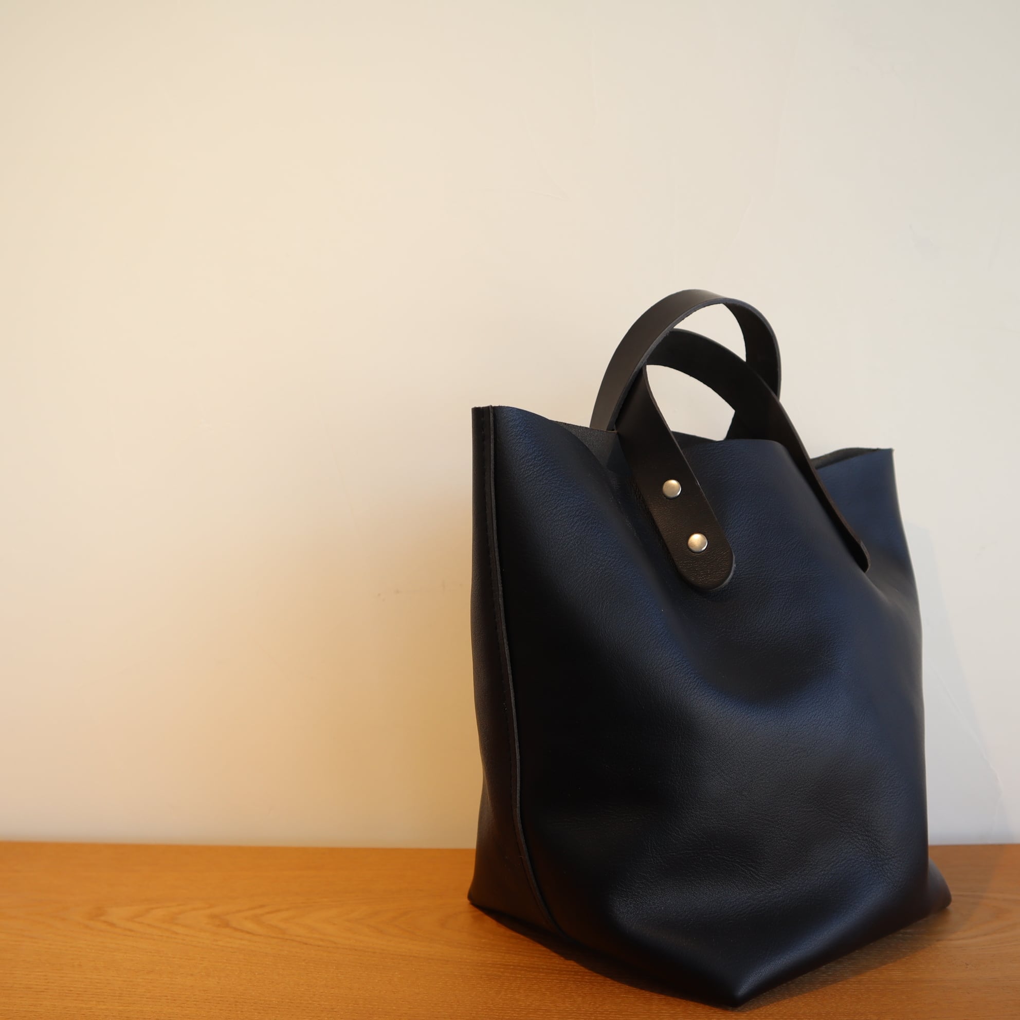 tembea フェイクファーバッグブラック