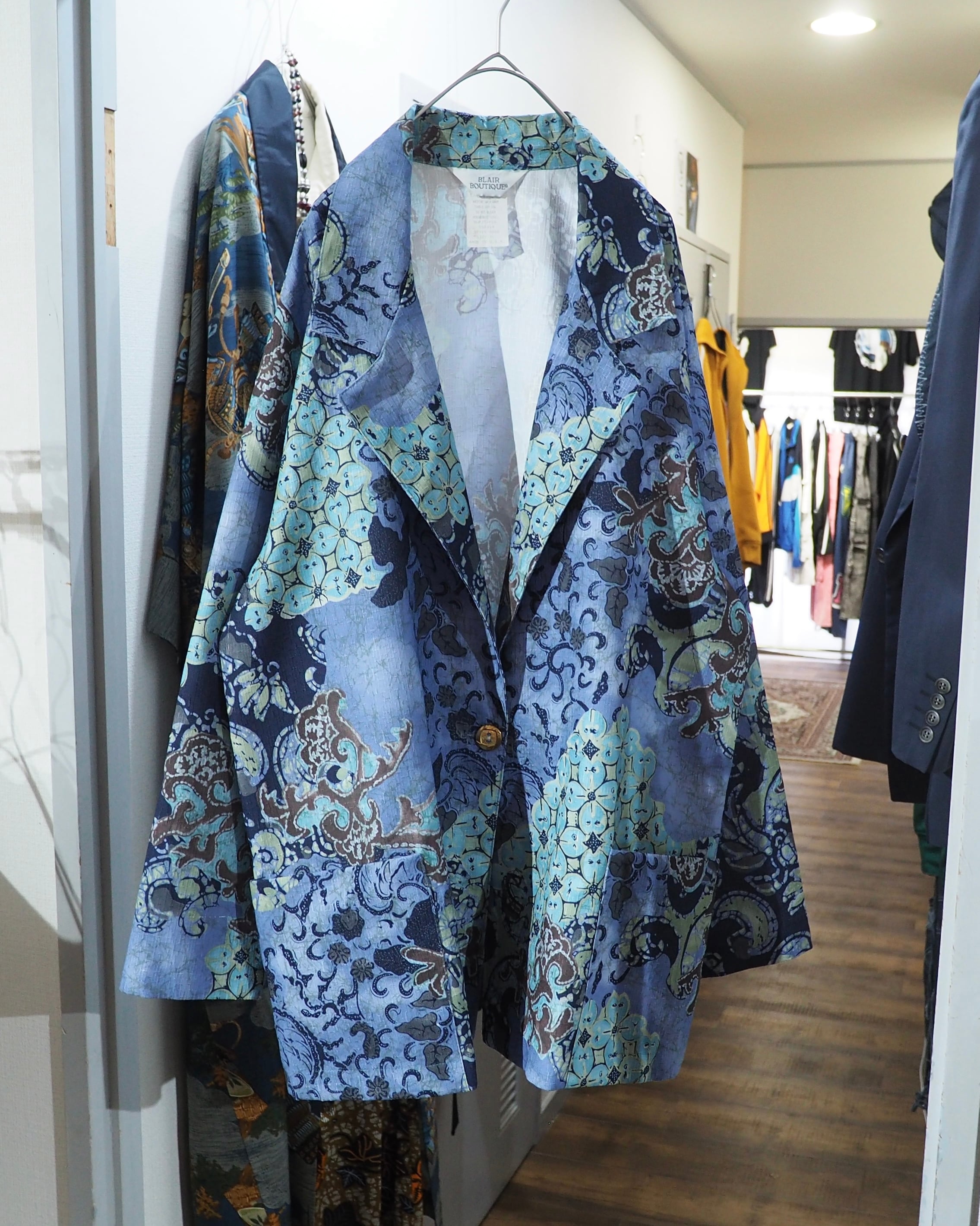 1980 - 90s ” Made in USA ” Beautiful Flower pattern vintage loose Easy Tailored jacket