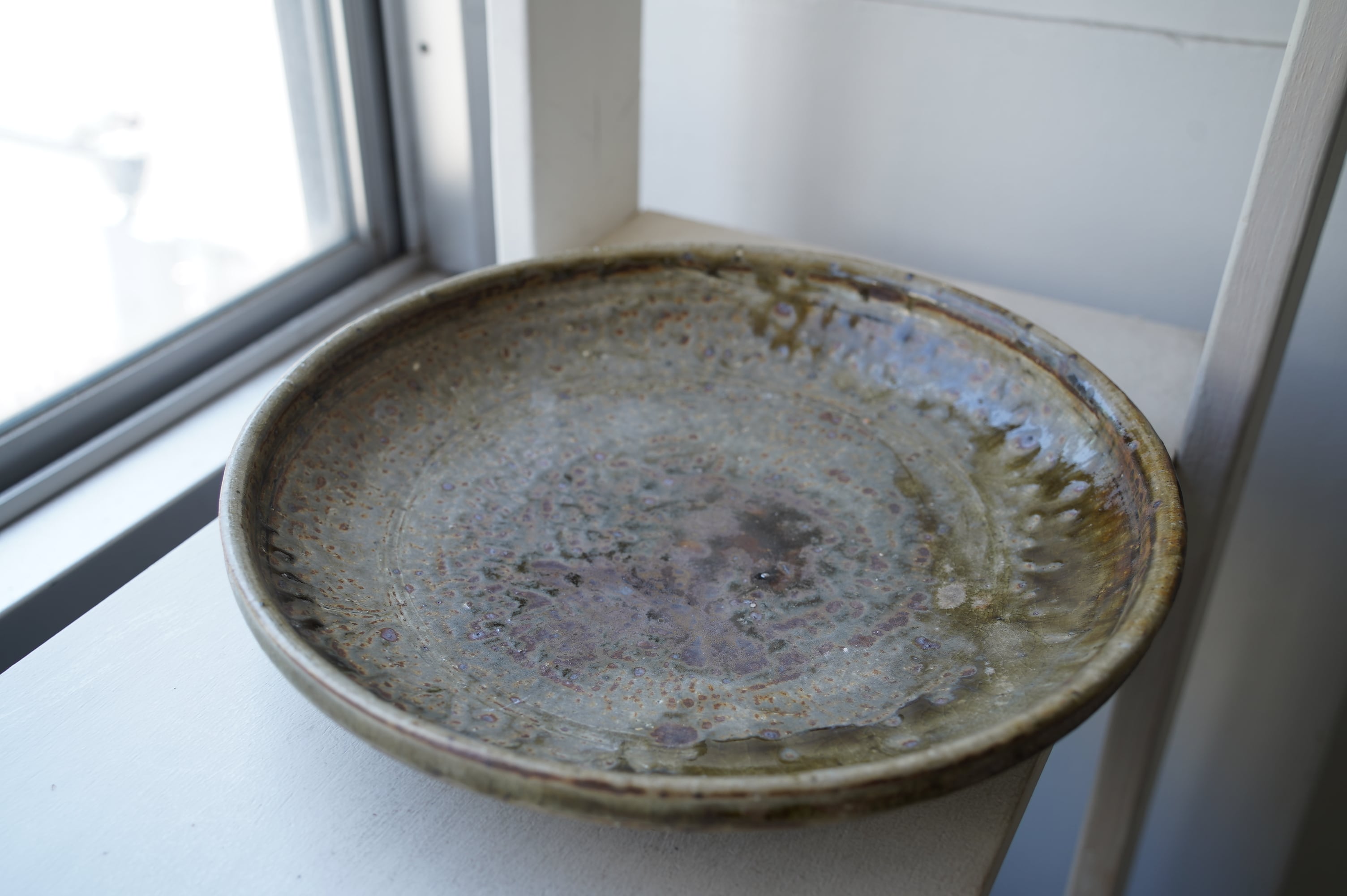 49 灰釉8寸釘彫浅鉢 中根楽 3