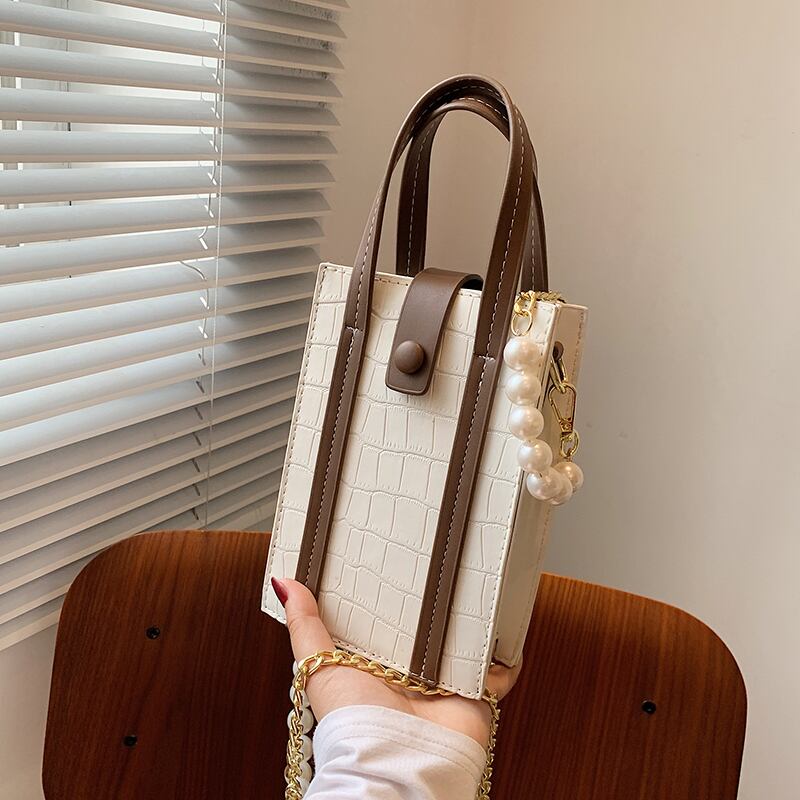 サマーパールチェーン 夏物 真珠 スクウェア ハンドバッグ Tiancai_Wing_Bag91012433828
