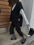 【新作5%OFF・3日間】Hand-Made Deep-Uneck Vest_2colors