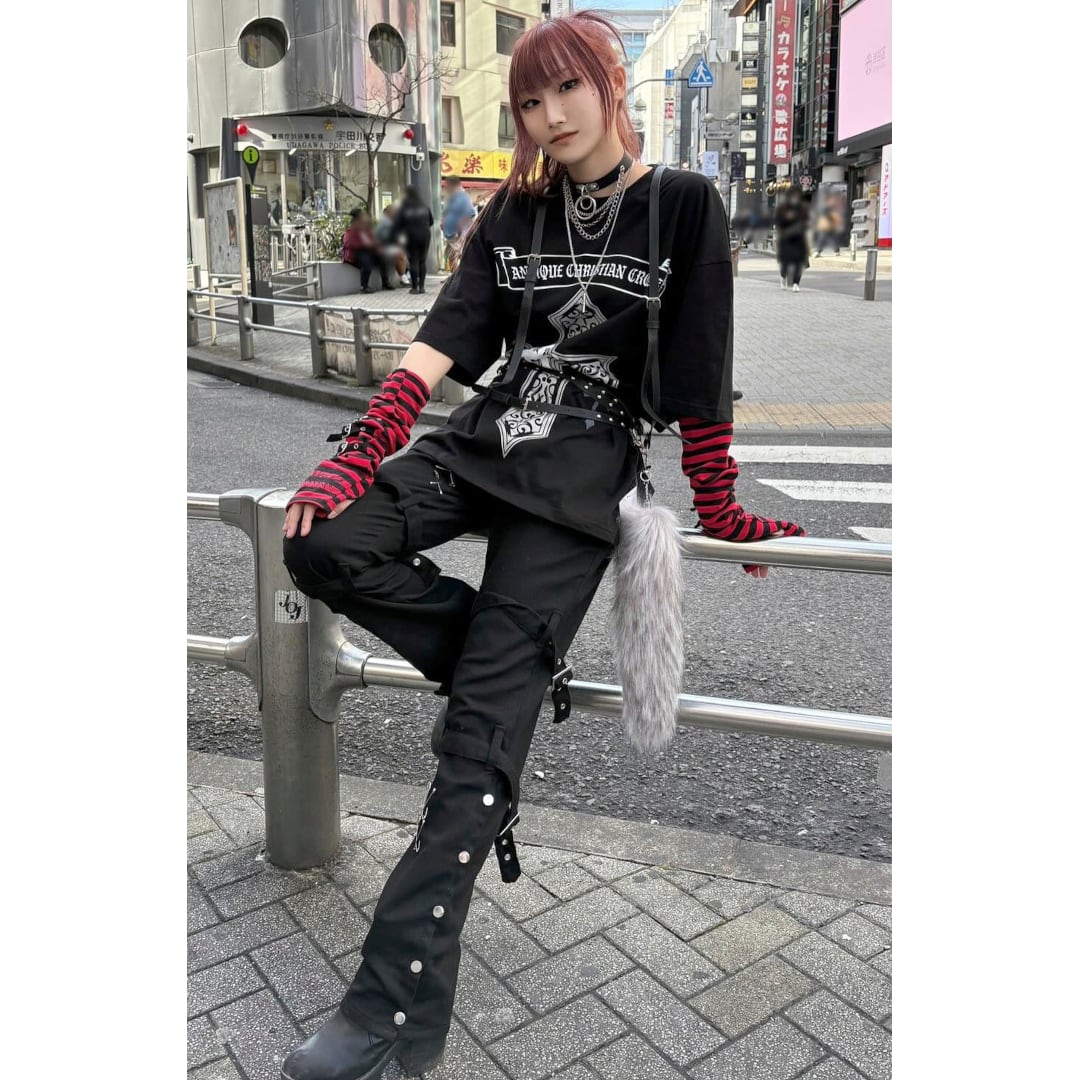 5/14 完売BLACK再入荷！】W Cross Logo BIG Tシャツ