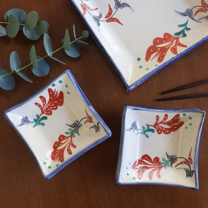 やちむん 陶眞窯 四角皿 小 赤絵デイゴ Yachimun Square plate small