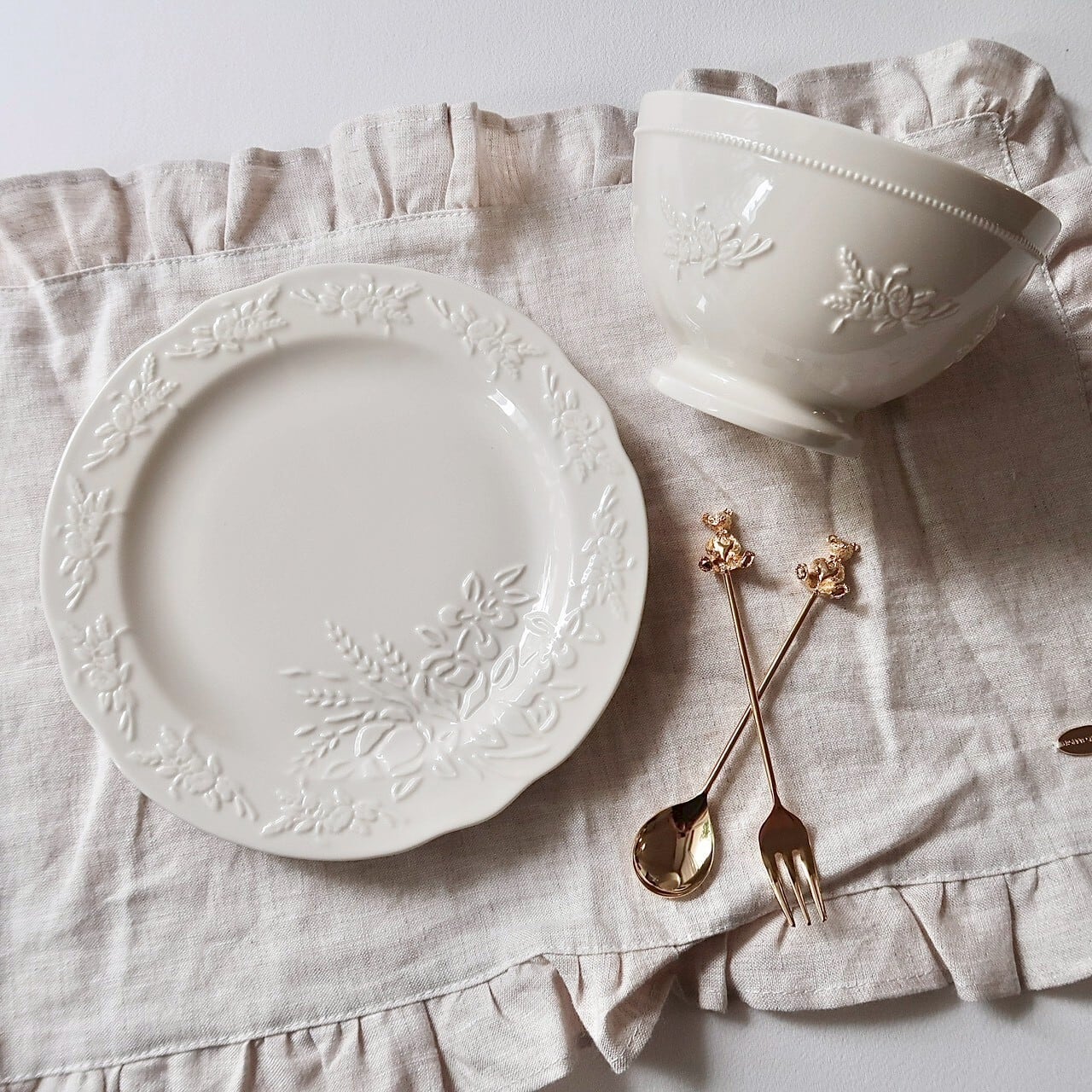 FLORYD　ミイポスリン　19センチプレート Barbotine plate / バルポティーヌ プレート 19cm | BONNE CHANCE