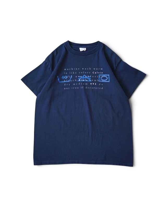 Calvin Klein T-shirt