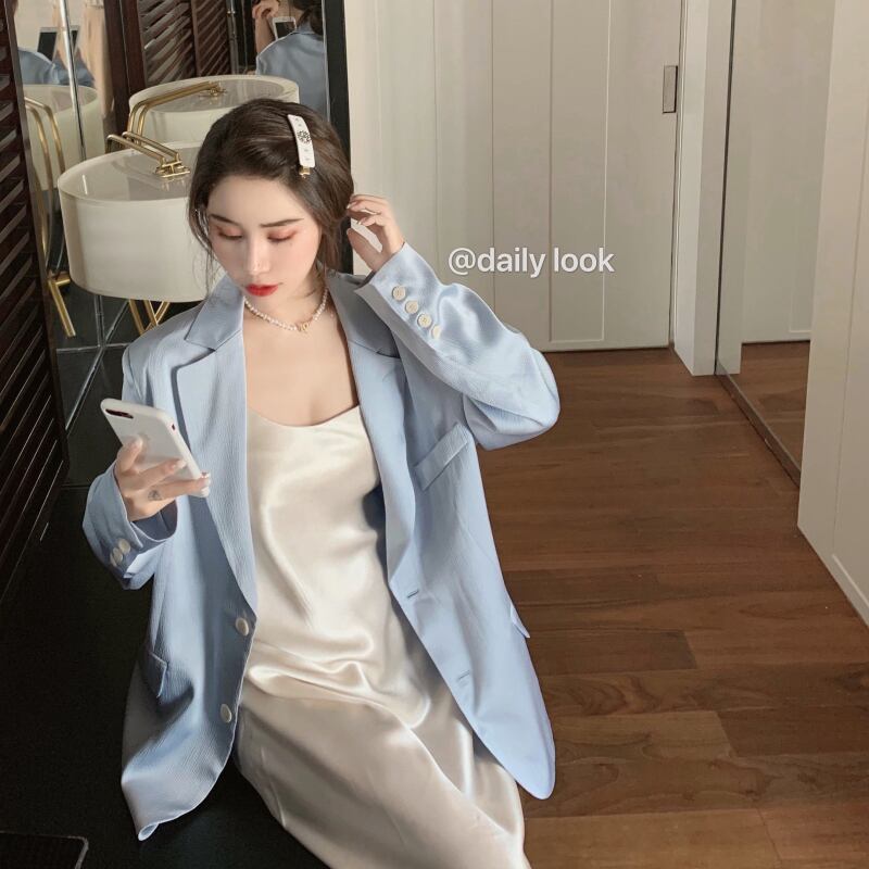 フランスのサテンサスペンダードレス女性の秋のセクシーな気質ミドル丈スカート2020新しいインナーベーススカート ブラックストロベリース25620623595