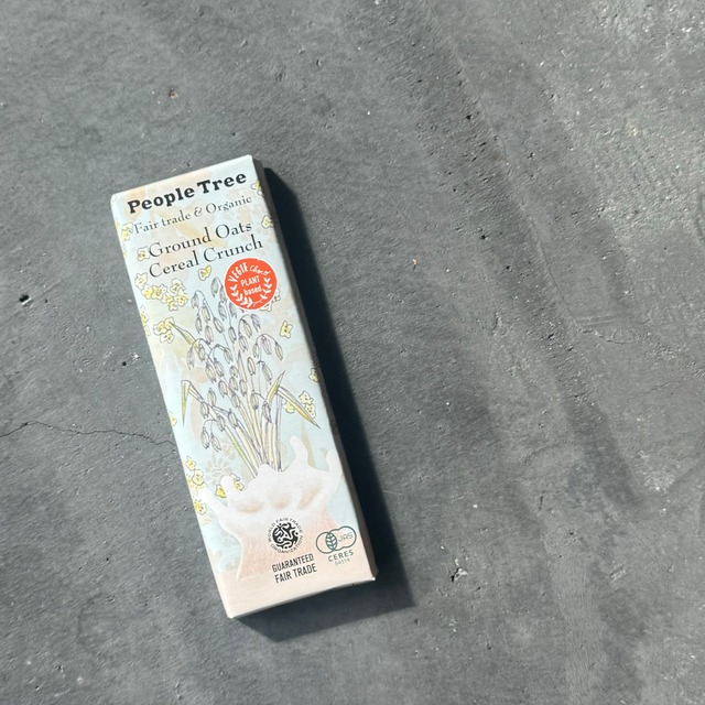 PeopleTree フェアトレードチョコレート(オーガニック グラウンドオーツ・シリアルクランチ)　50g・1枚